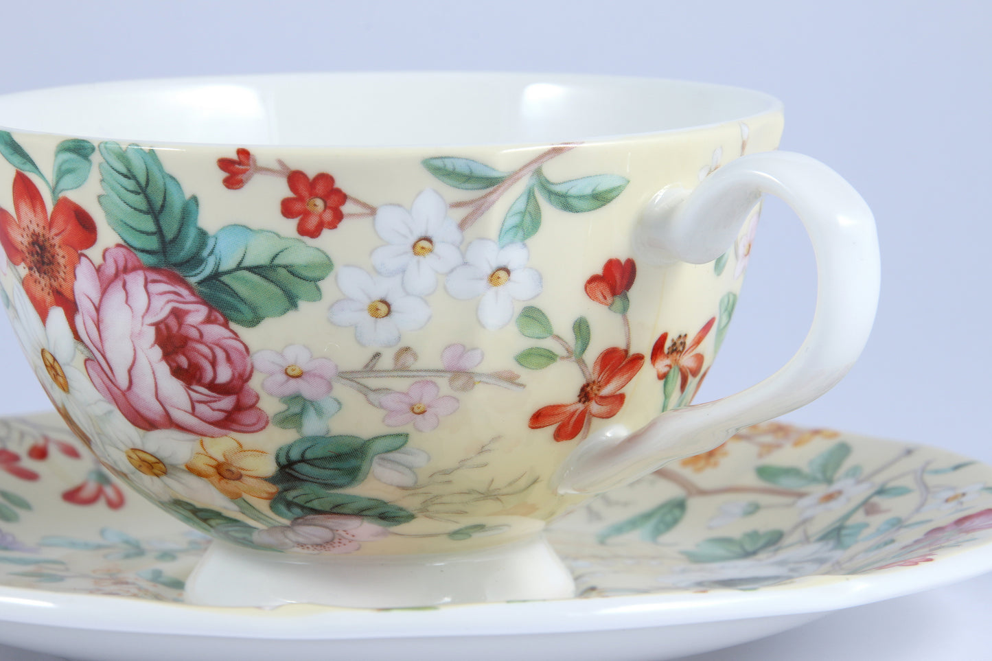 Filiżanka Ze Spodkiem 185ml Bone China