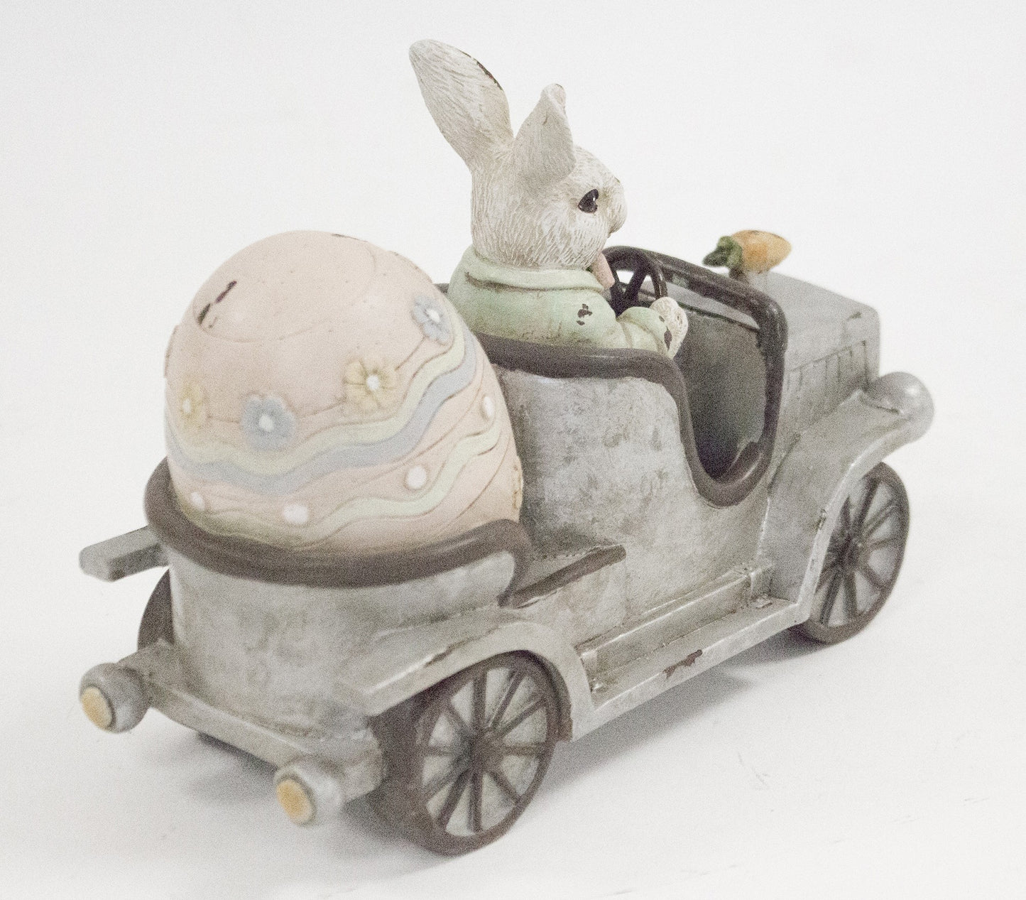 Figurka Królik w Samochodzie 15x20cm