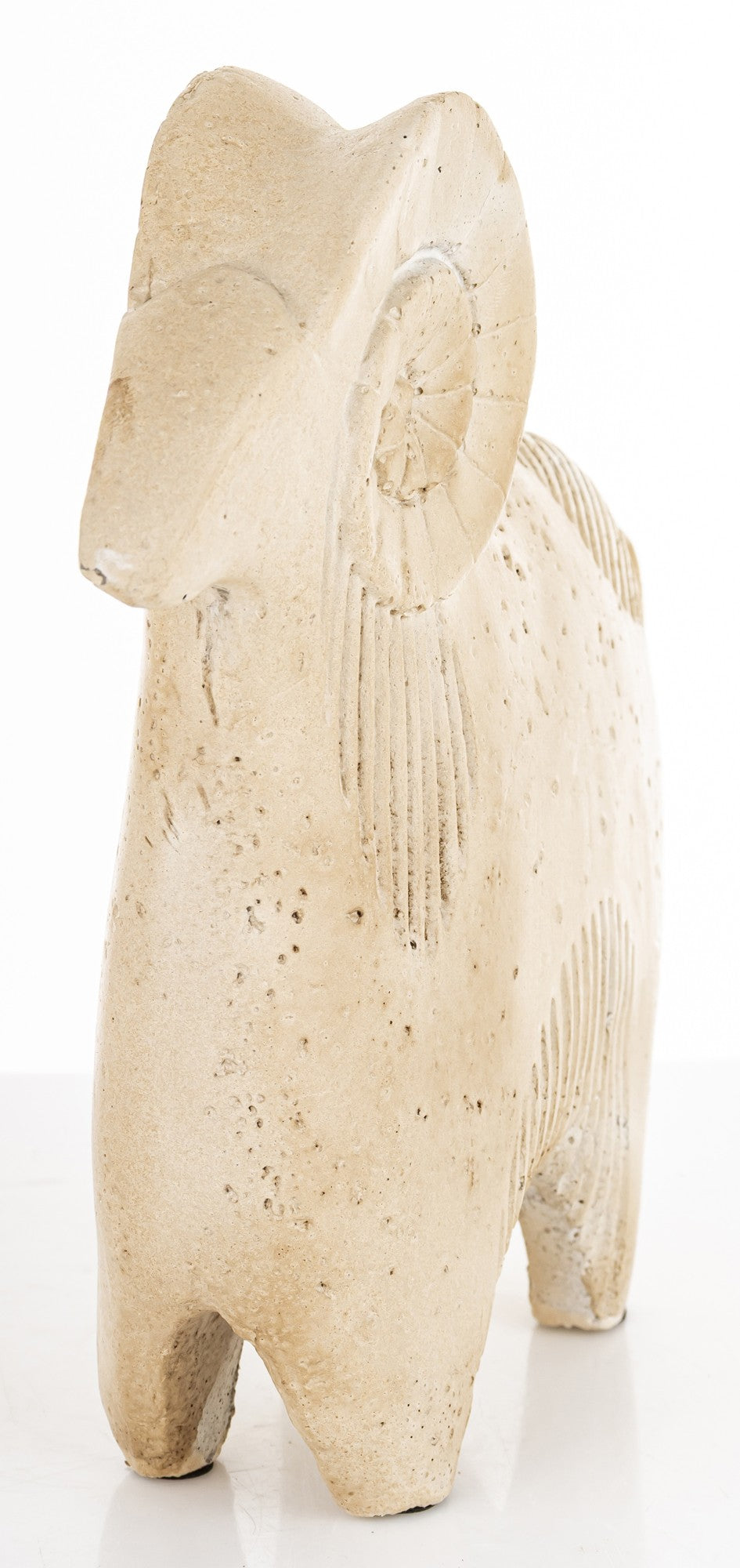 Figurka Baran z Cementu 18cm