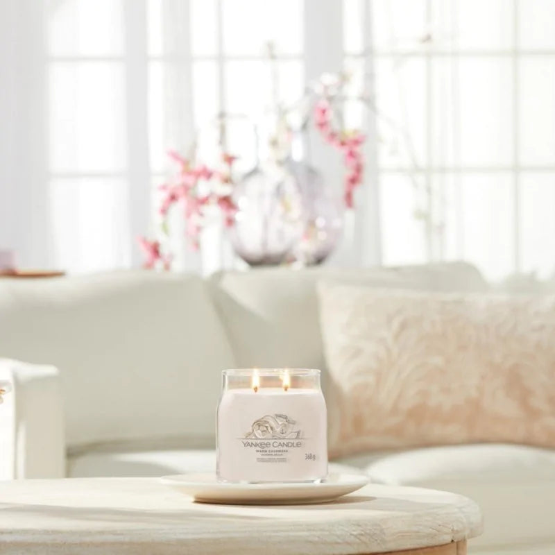 Świeca Średnia Warm Cashmere